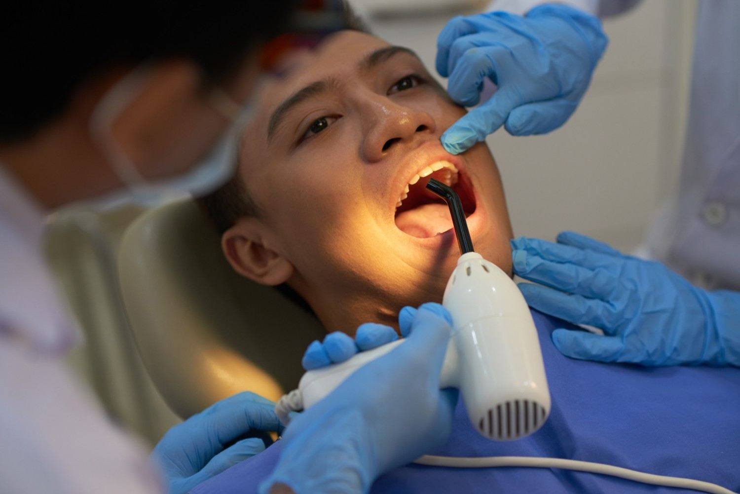 Ridge Preservation Dentist in Techzone 4